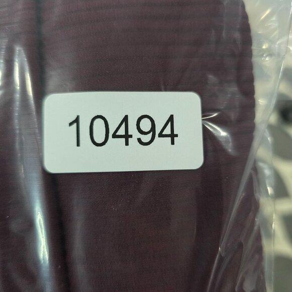 Womens Athleta Burgundy Ribbed Active Top Short Sleeve Polyester Blend Size M - Picture 6 of 6